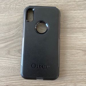 Black Otterbox IPhone X case